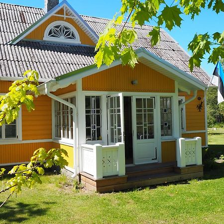 Leesi Kuelalistemaja Exterior foto