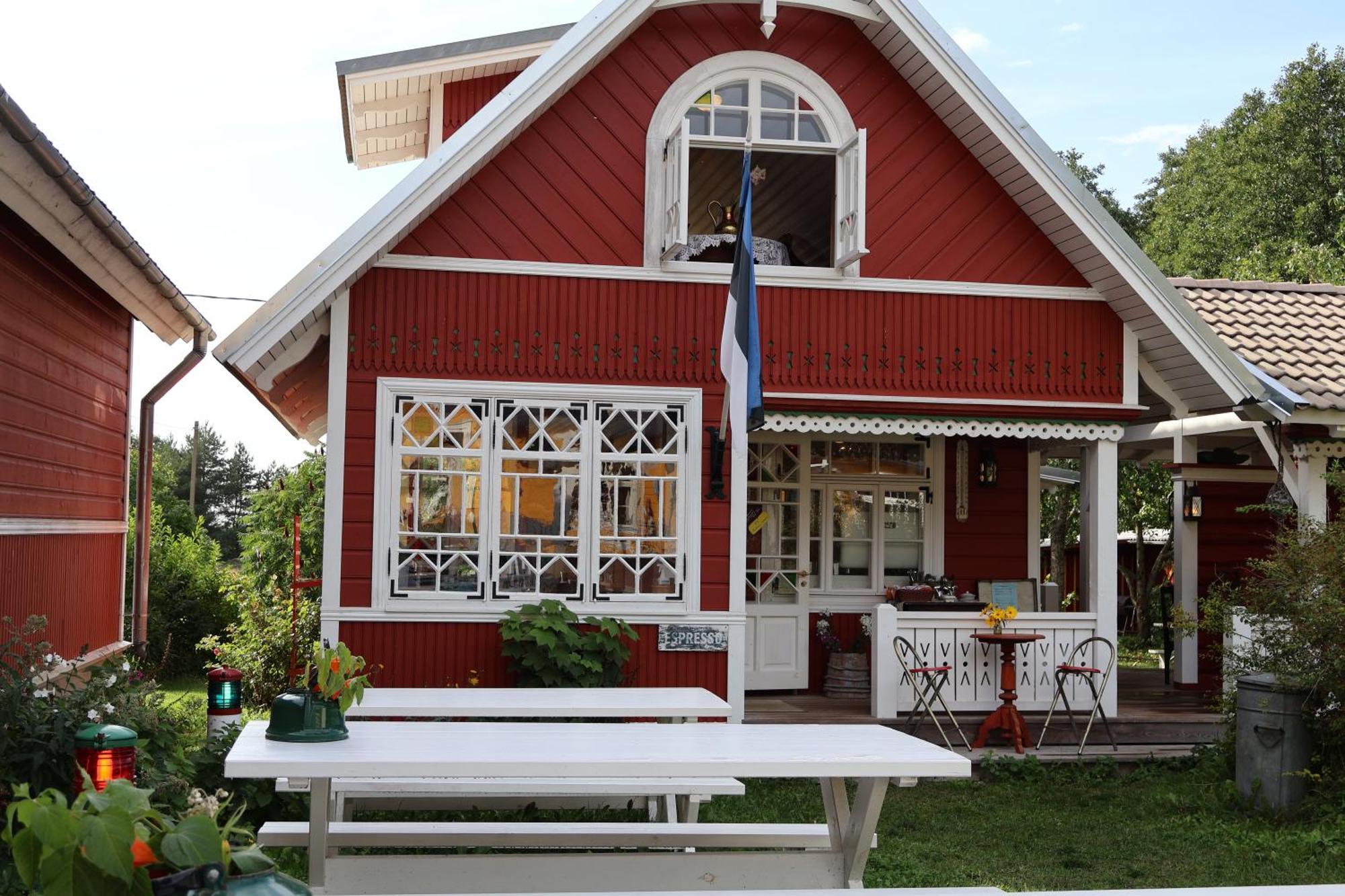 Leesi Kuelalistemaja Exterior foto